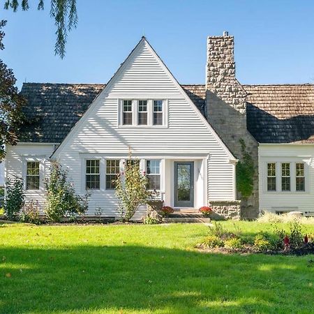 Waterfront Niagara-On-The-Lake Farmhouse On A Vineyard Vila Exterior foto